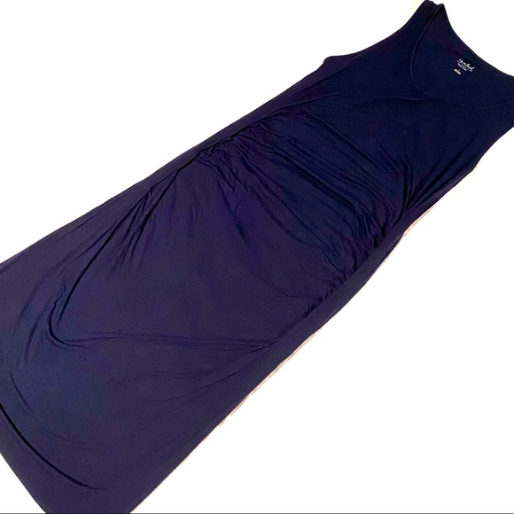 Maternity Bodycon Dress - Picture 1 of 2